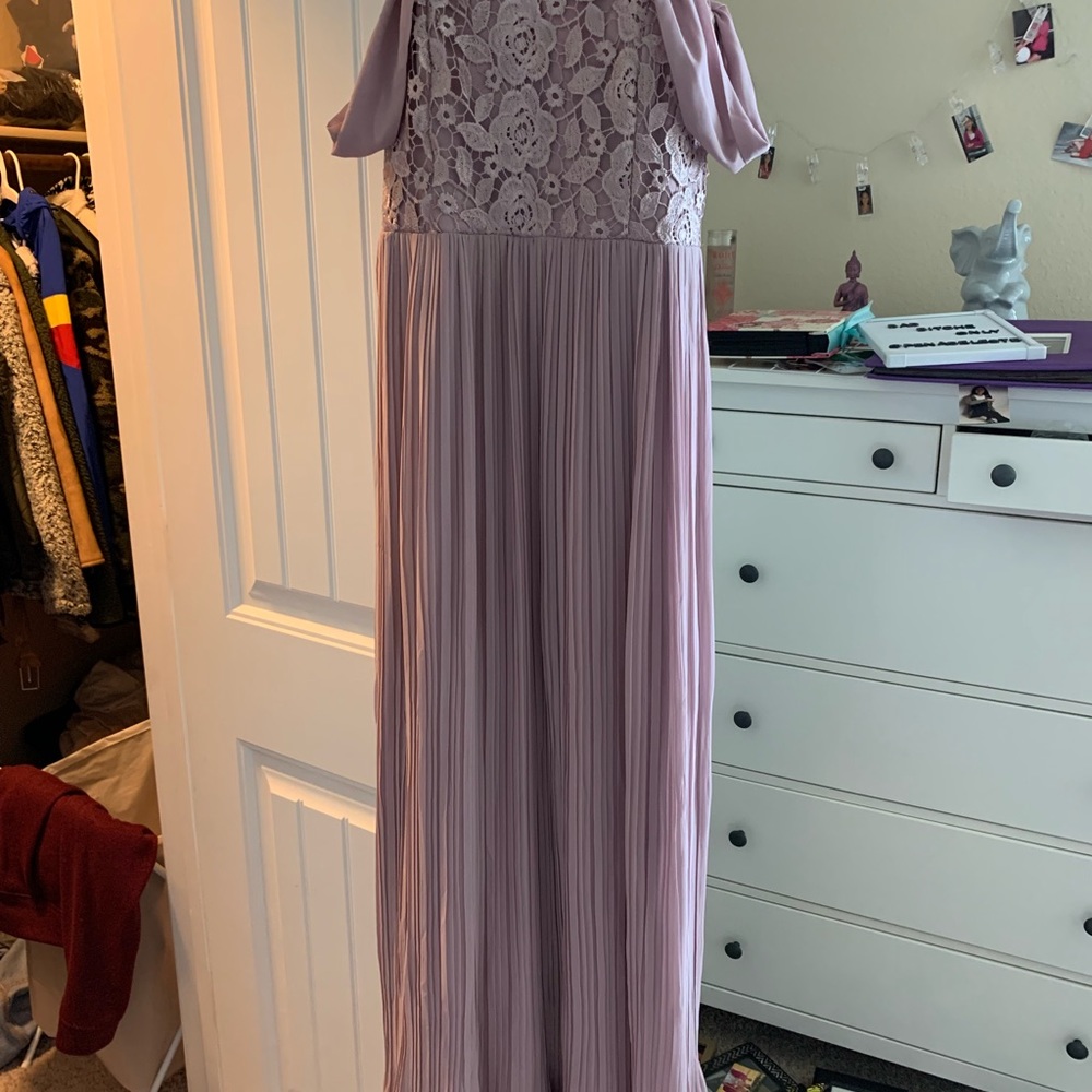 Dress - Picture 3 of 5